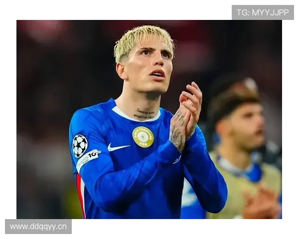 摩根·罗杰斯本赛季表现稳健,英超赛场持续提升 摩根·罗杰斯本赛季表现稳健,英超赛场持续提升